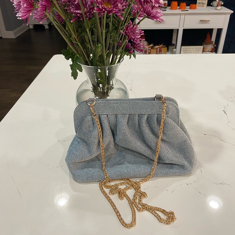 Vici baby blue boho crossbody purse with gold chain new - Picture 5 of 6